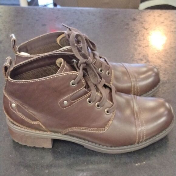 Eastland brown shoes - Picture 1 of 7